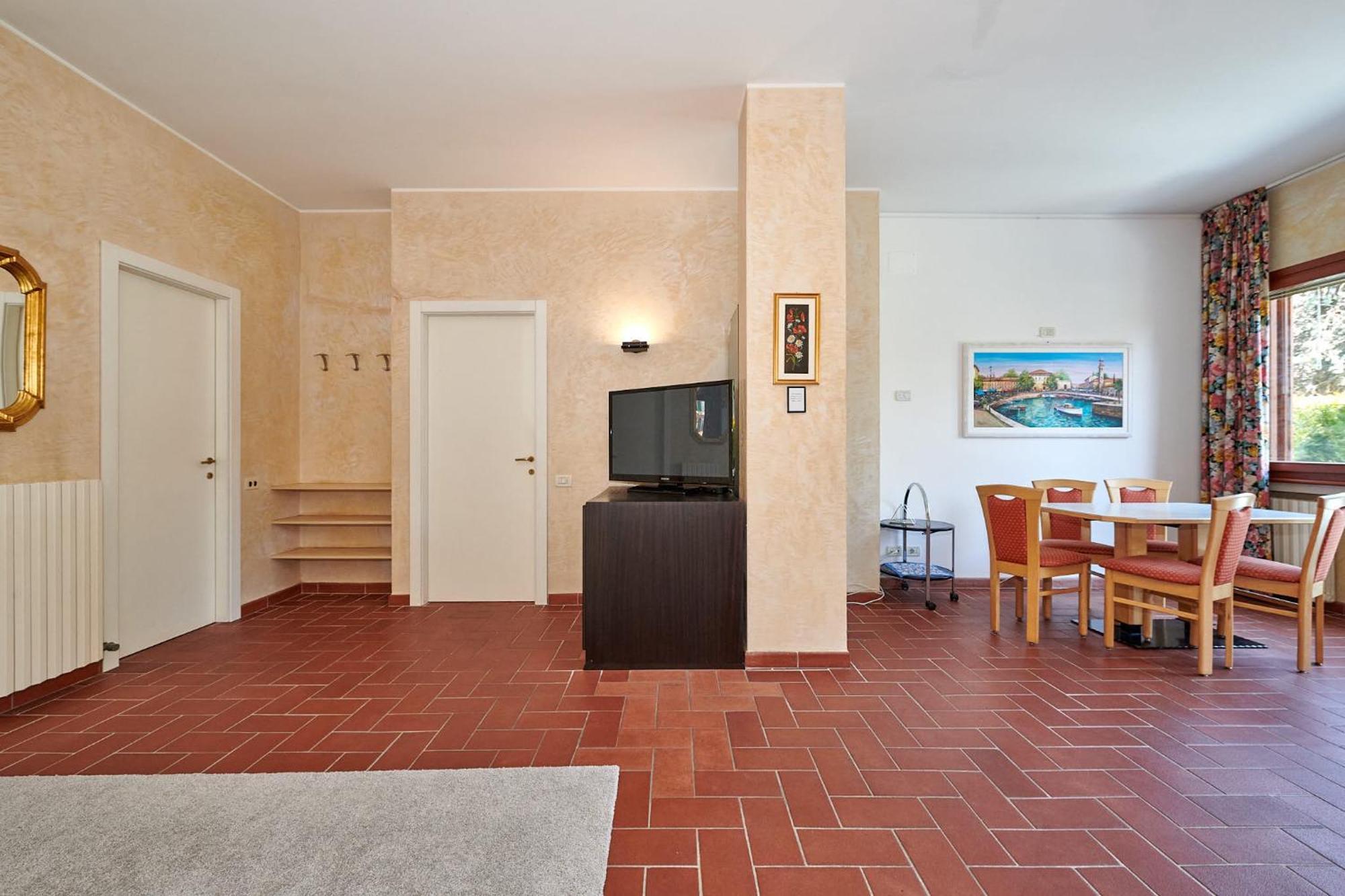 Apartments Rainer - Front Lake Bardolino Exterior foto